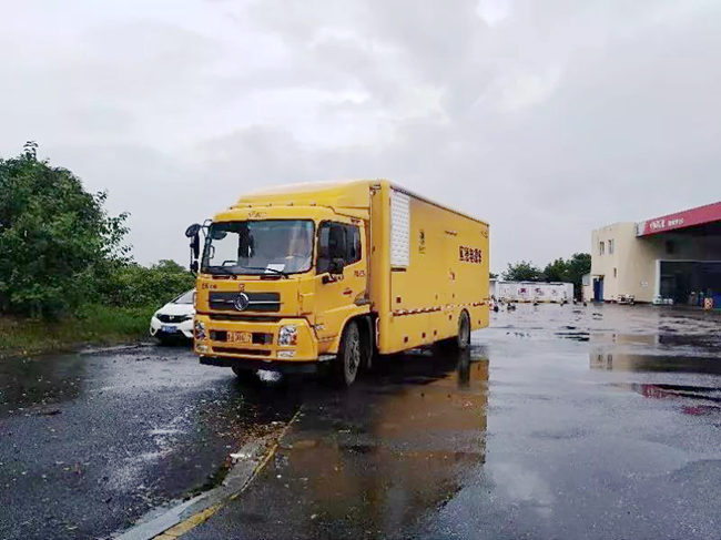 搶險(xiǎn)應(yīng)急發(fā)電車(chē)