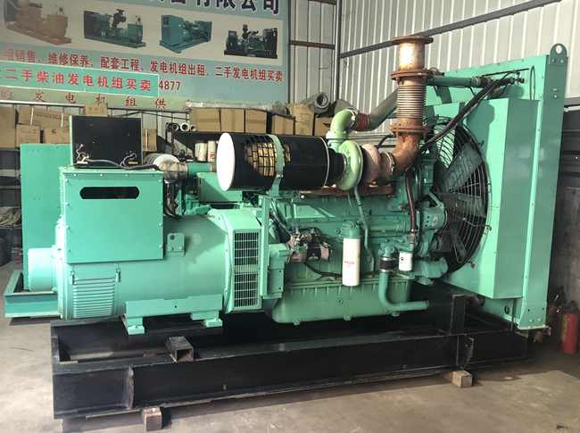 450kw進(jìn)口康明斯二手柴油發(fā)電機(jī)組