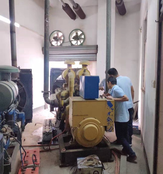 佛山工廠二手發(fā)電機(jī)在位照片